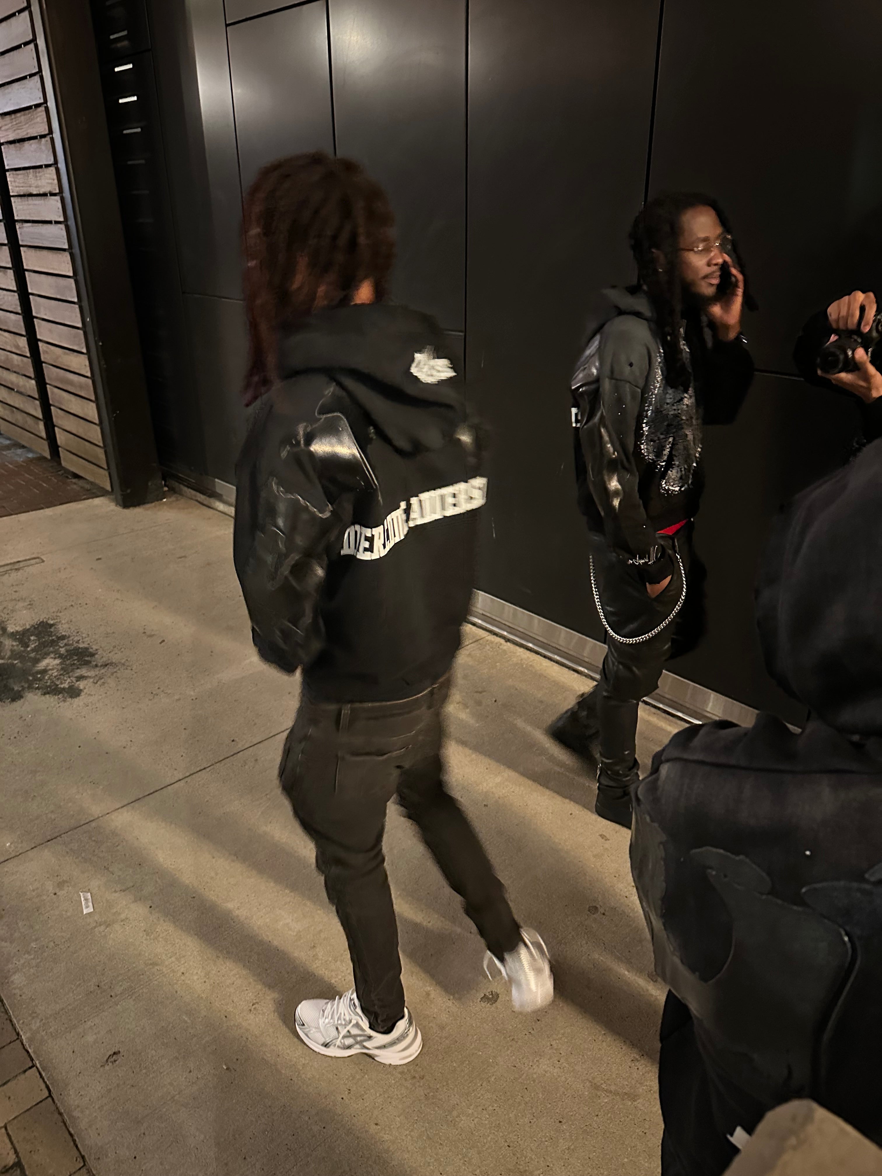 “HEAD ON A SWIVEL” ZIP UP (BLACK & WHITE)